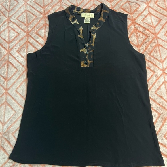 #72 Diane Belle Black/cheetah blouse - Picture 5 of 7